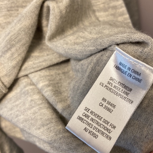 Grey Theory Cardigan - Picture 3 of 4